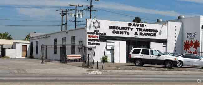 Warehouse at 1457 W El Segundo Blvd, Compton, CA