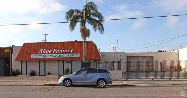 Warehouse at 1020 E 14th St, Los Angeles, CA