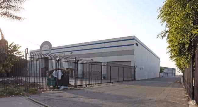 Warehouse at 1910 E 15th St, Los Angeles, CA