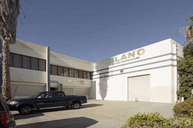 Warehouse at 2005 Camfield Ave, Commerce, CA