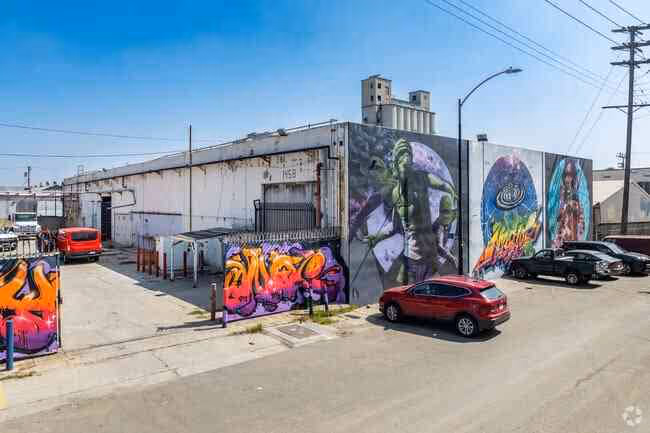 Warehouse at 1454-1458 Esperanza St, Los Angeles, CA