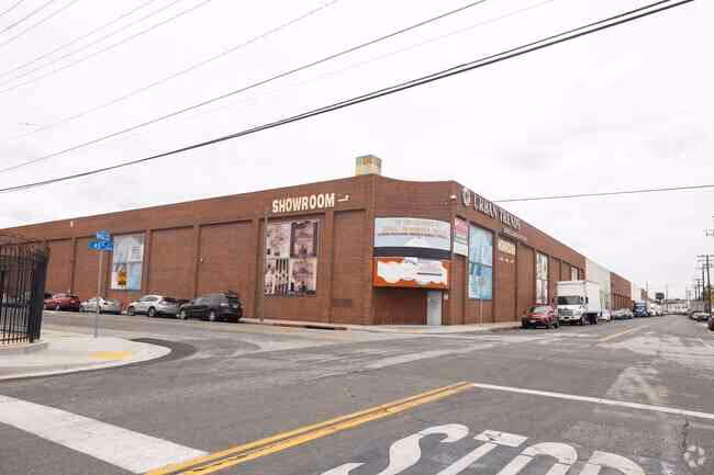 Warehouse at 2640-2652 E 45th St, Vernon, CA