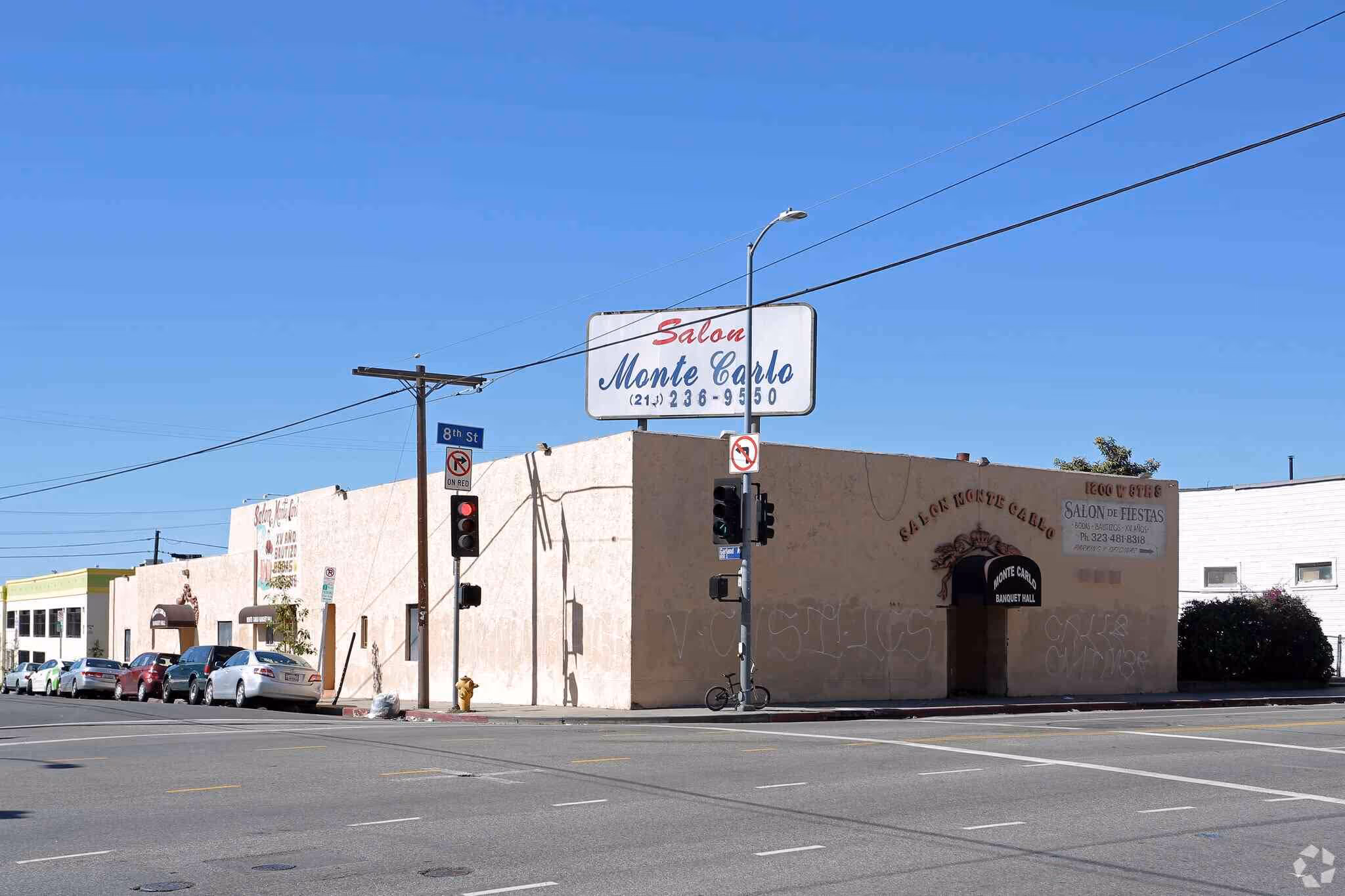 Flex building at 1202 W 8th St, Los Angeles, CA