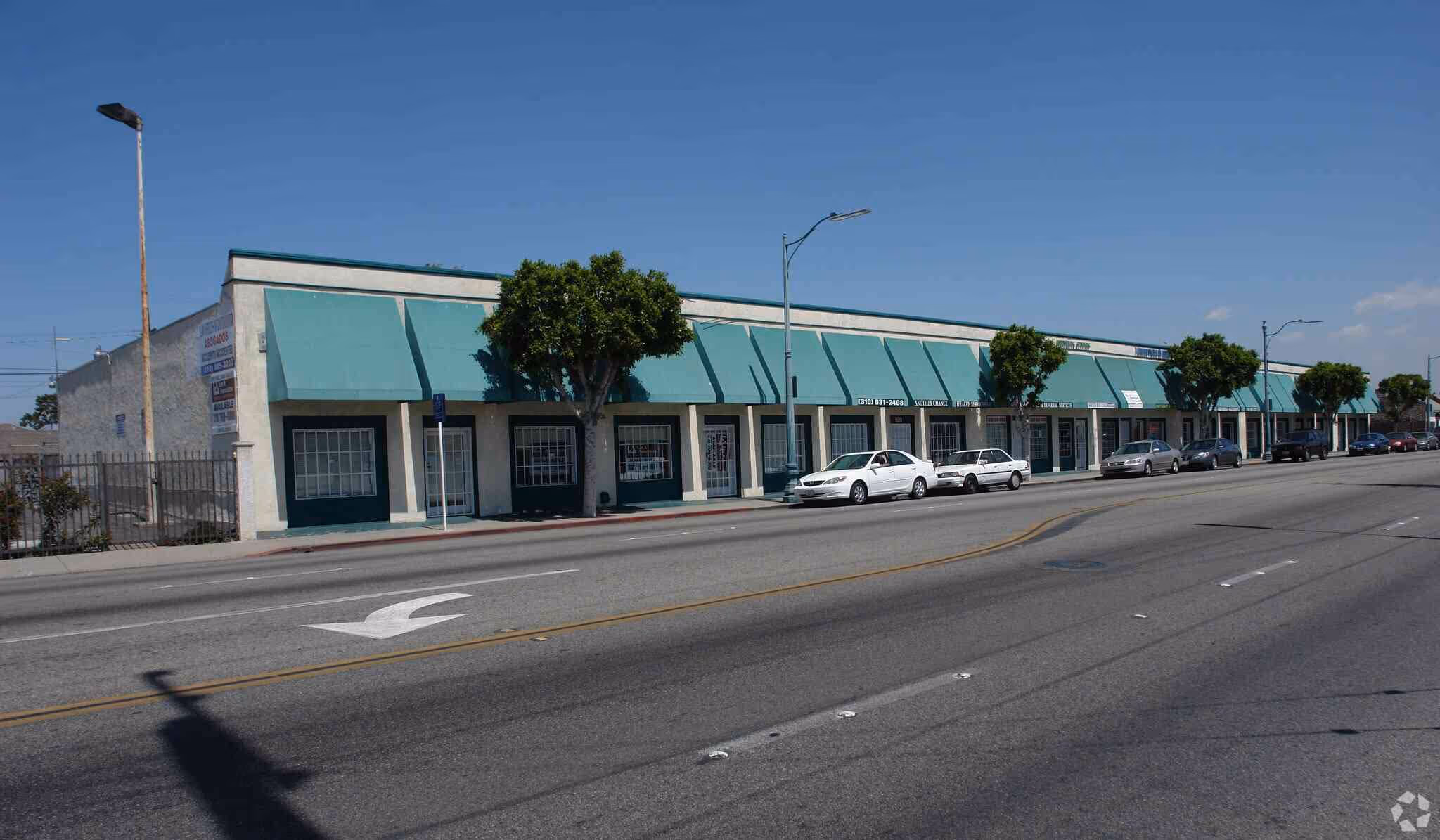 Industrial building at 339-373 W Compton Blvd, Compton, CA