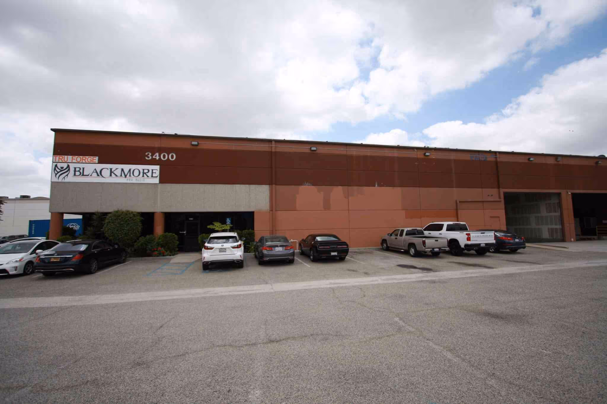Industrial building at 3400 E Slauson Ave, Maywood, CA
