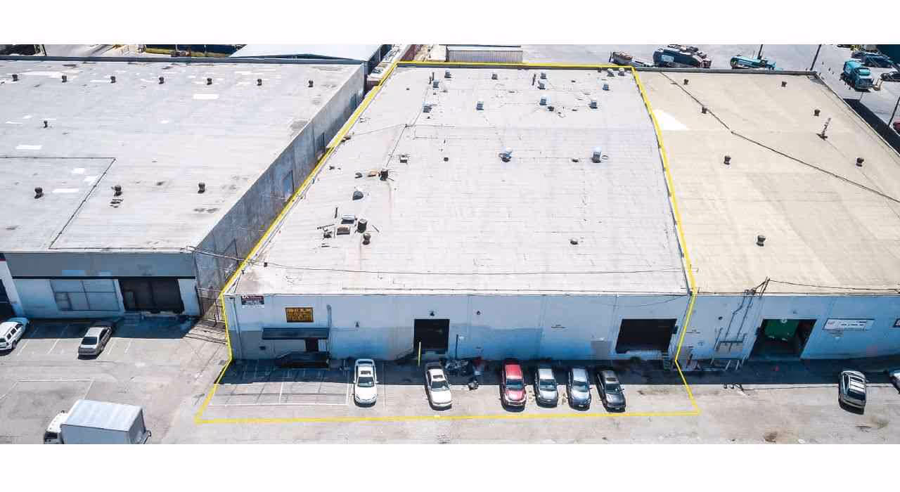 Industrial building at 2030 E 15th St, Los Angeles, CA