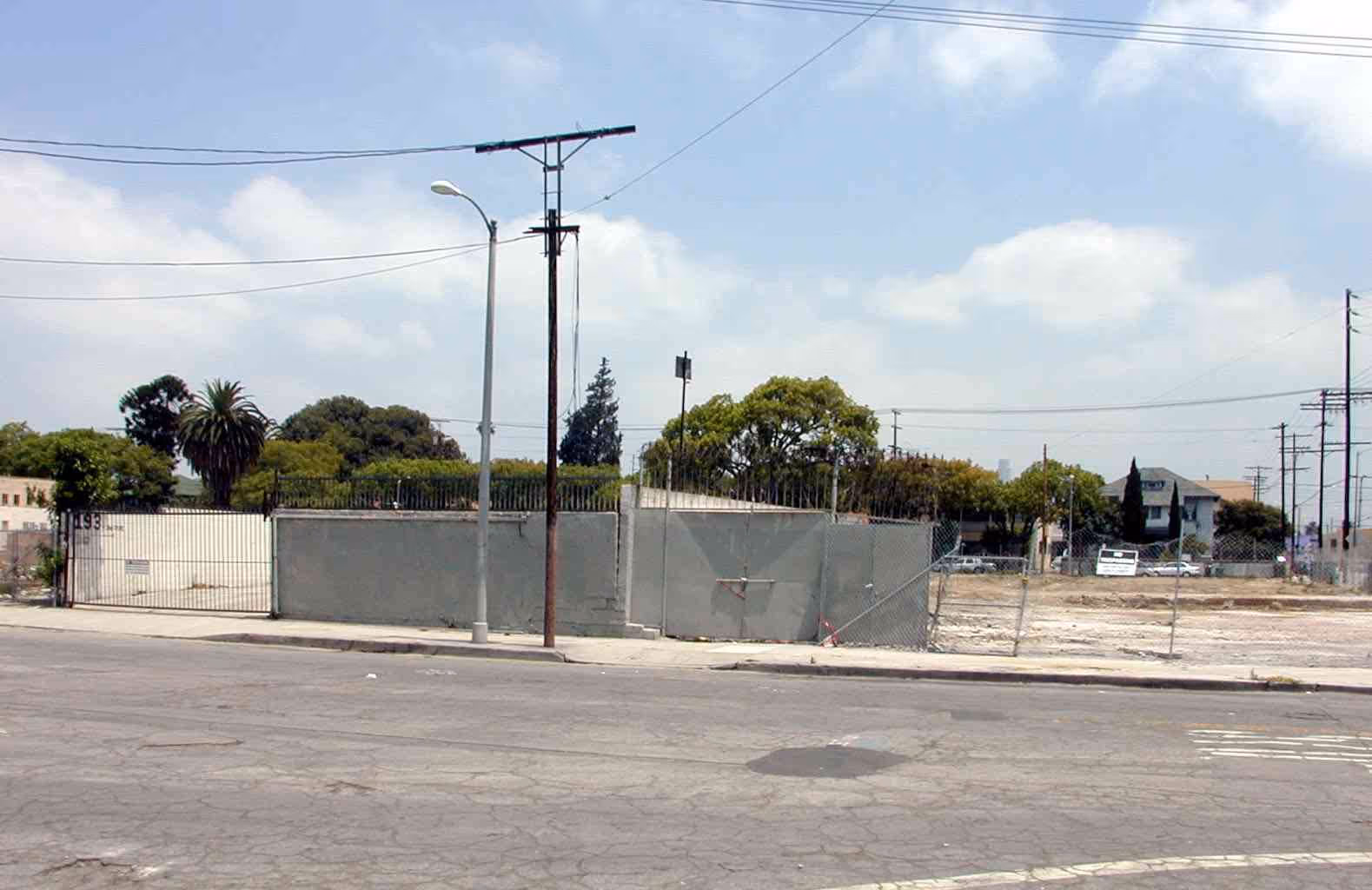 Industrial building at 193 E 36th Pl, Los Angeles, CA