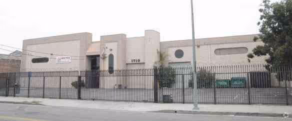 Industrial building at 1710 Hooper Ave, Los Angeles, CA