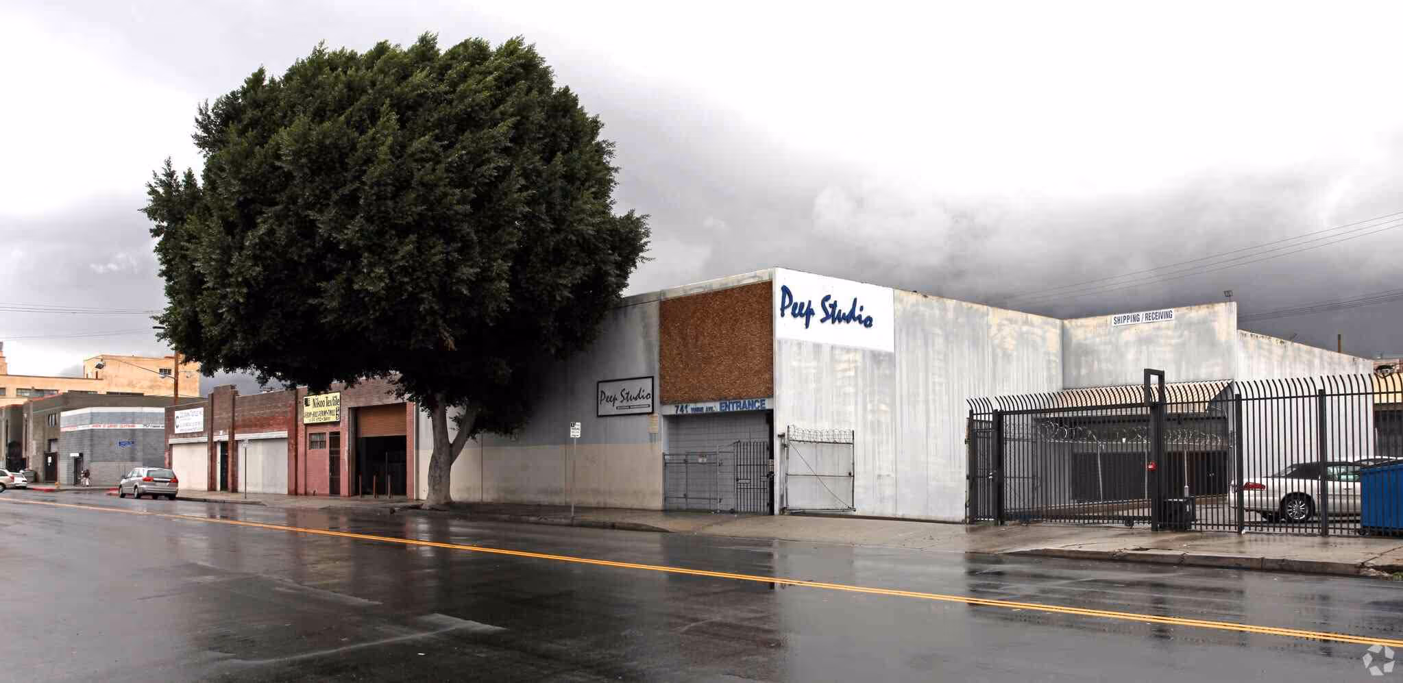 Industrial building at 741 Towne Ave, Los Angeles, CA