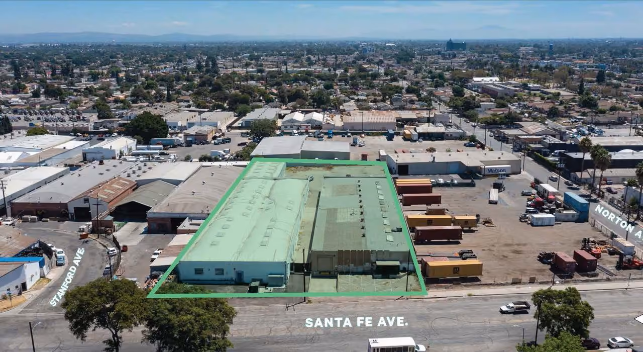 11010-11020 Santa Fe Ave — Lynwood, CA