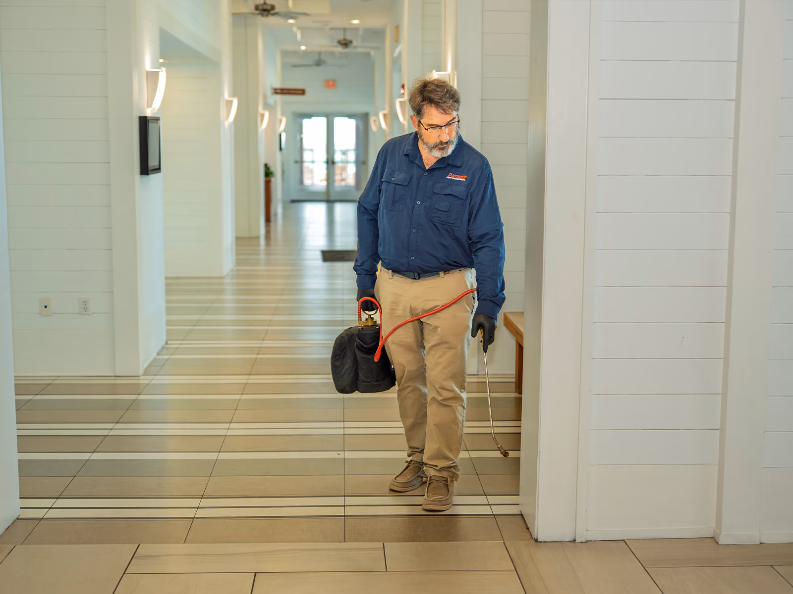 treating a commercial facility in florida for pests