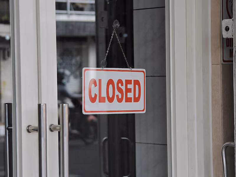 closed sign on door