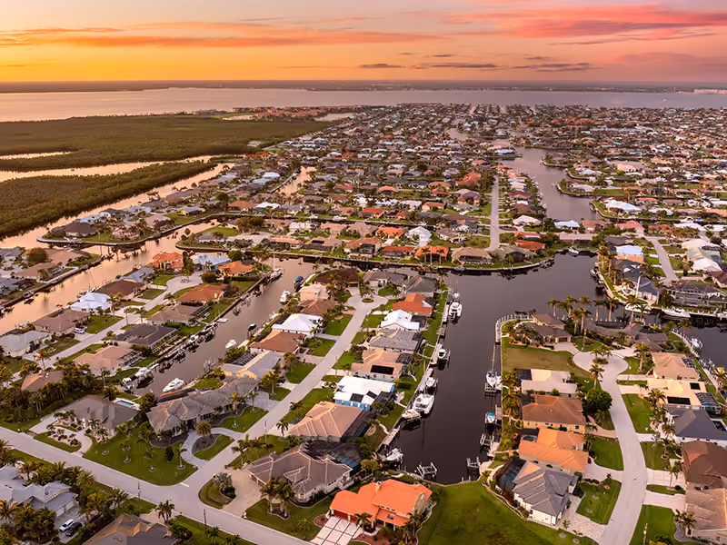 florida waterfront suburb