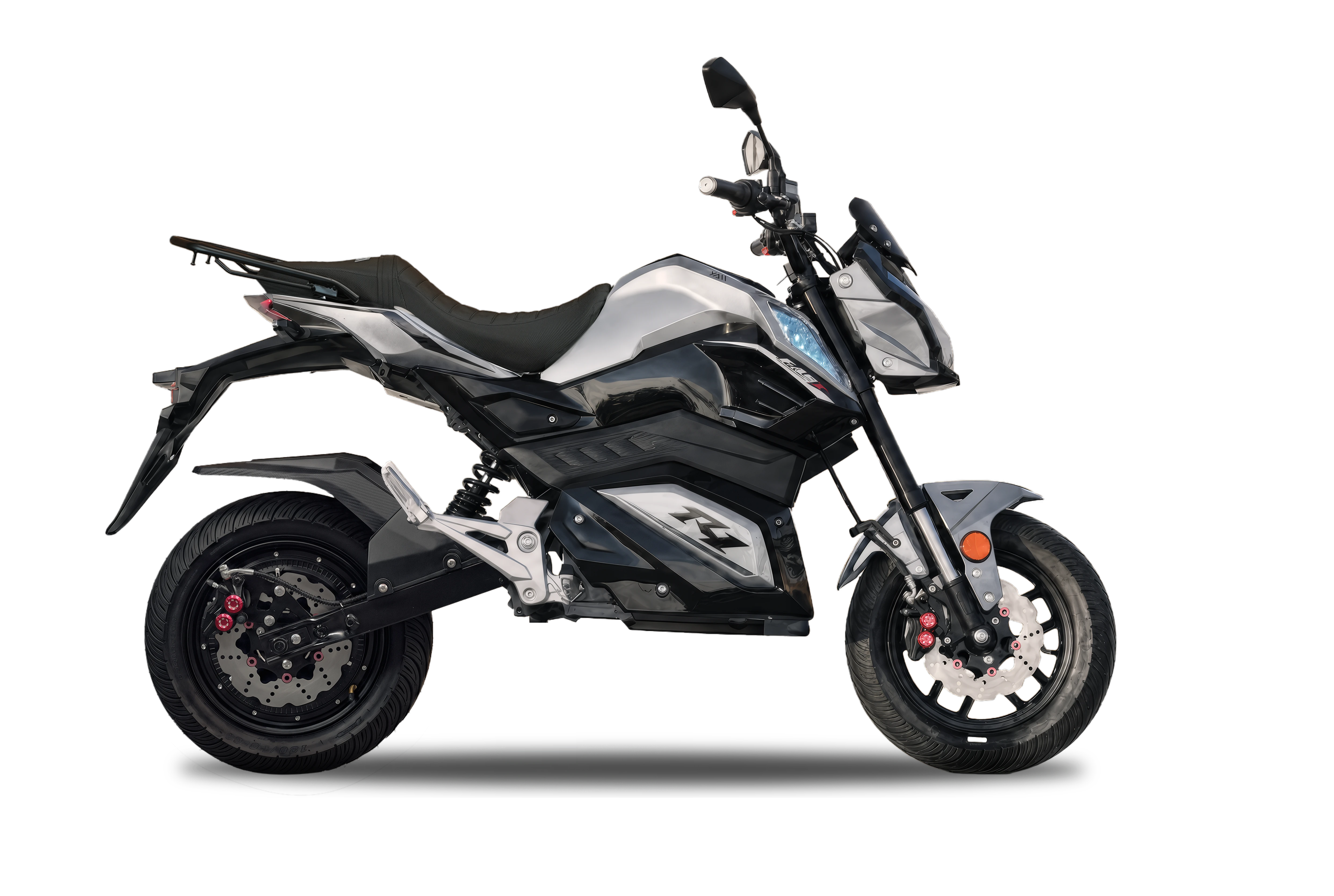 tormenta 2024 Silver Storm de perfil