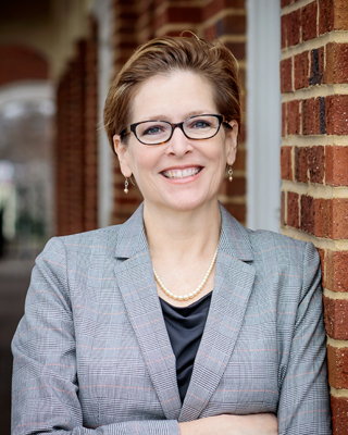 Photo of Kristen Douglas