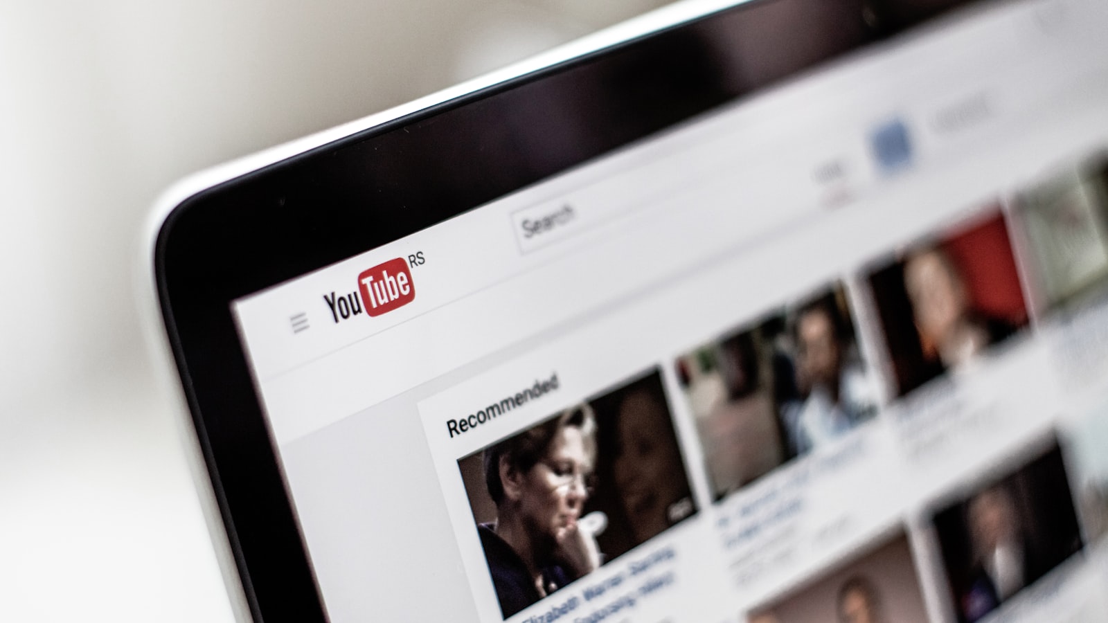 Algorithme YouTube 2026 : comment il marche vraiment