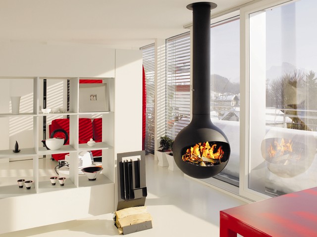 Hanging gas fire