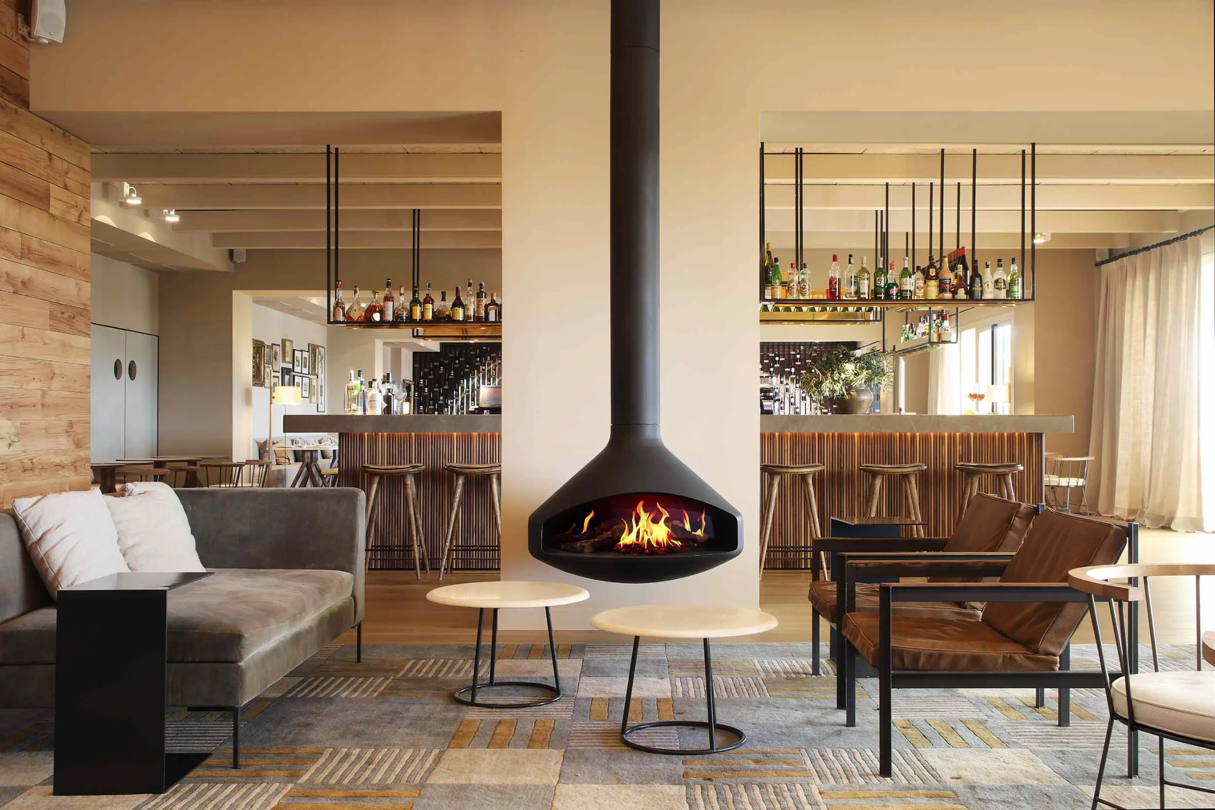 Ergofocus HOLOGRAPHIK suspended electric fireplace by Focus Creation with ultra realistic 3D flame technology