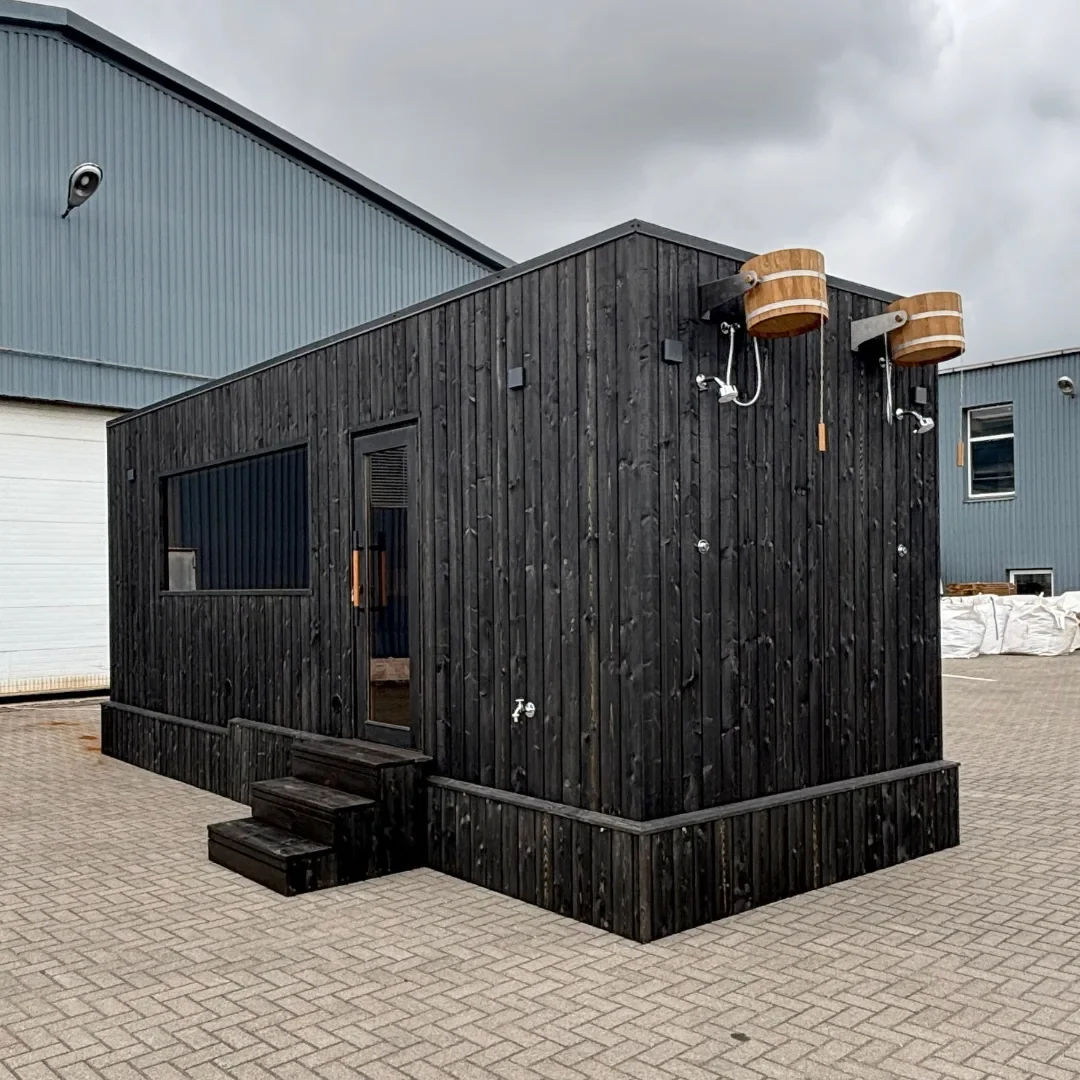Rámová sauna LINE DARK 250 × 720