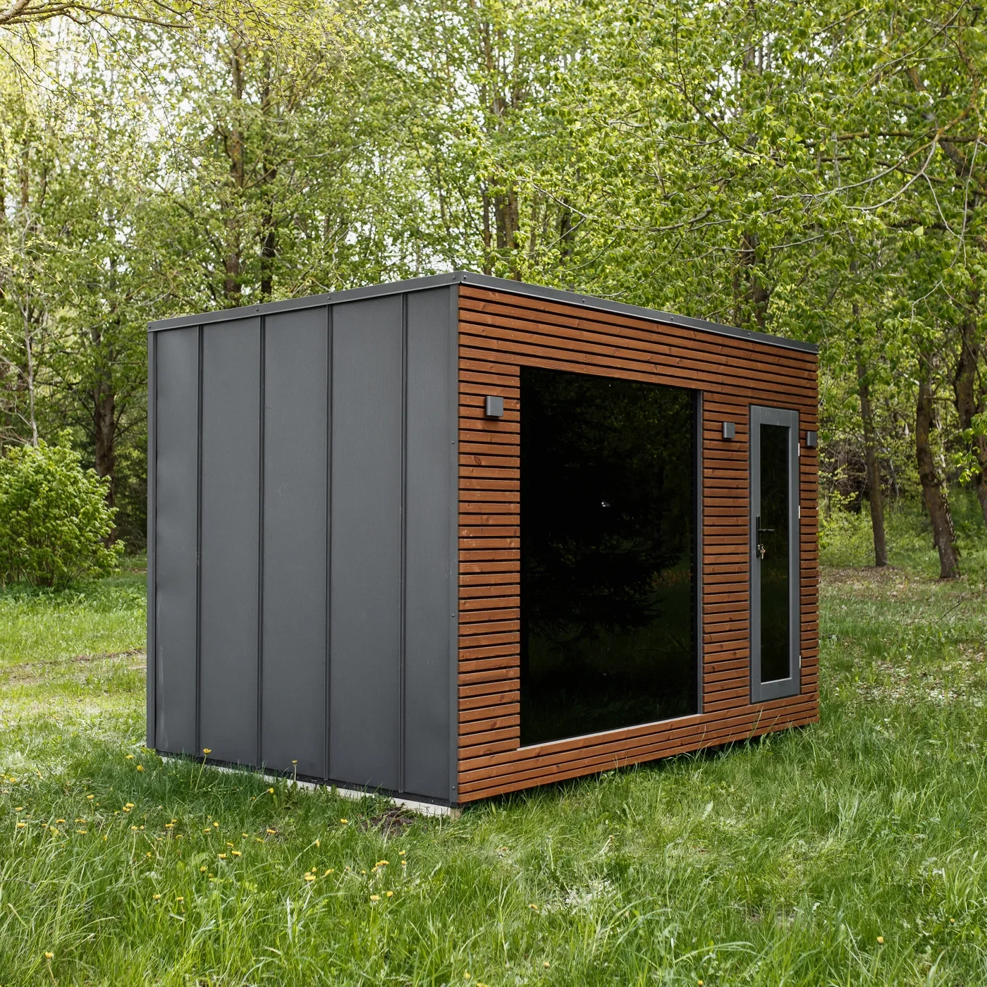 Rámová sauna ESCAPE 240 × 350
