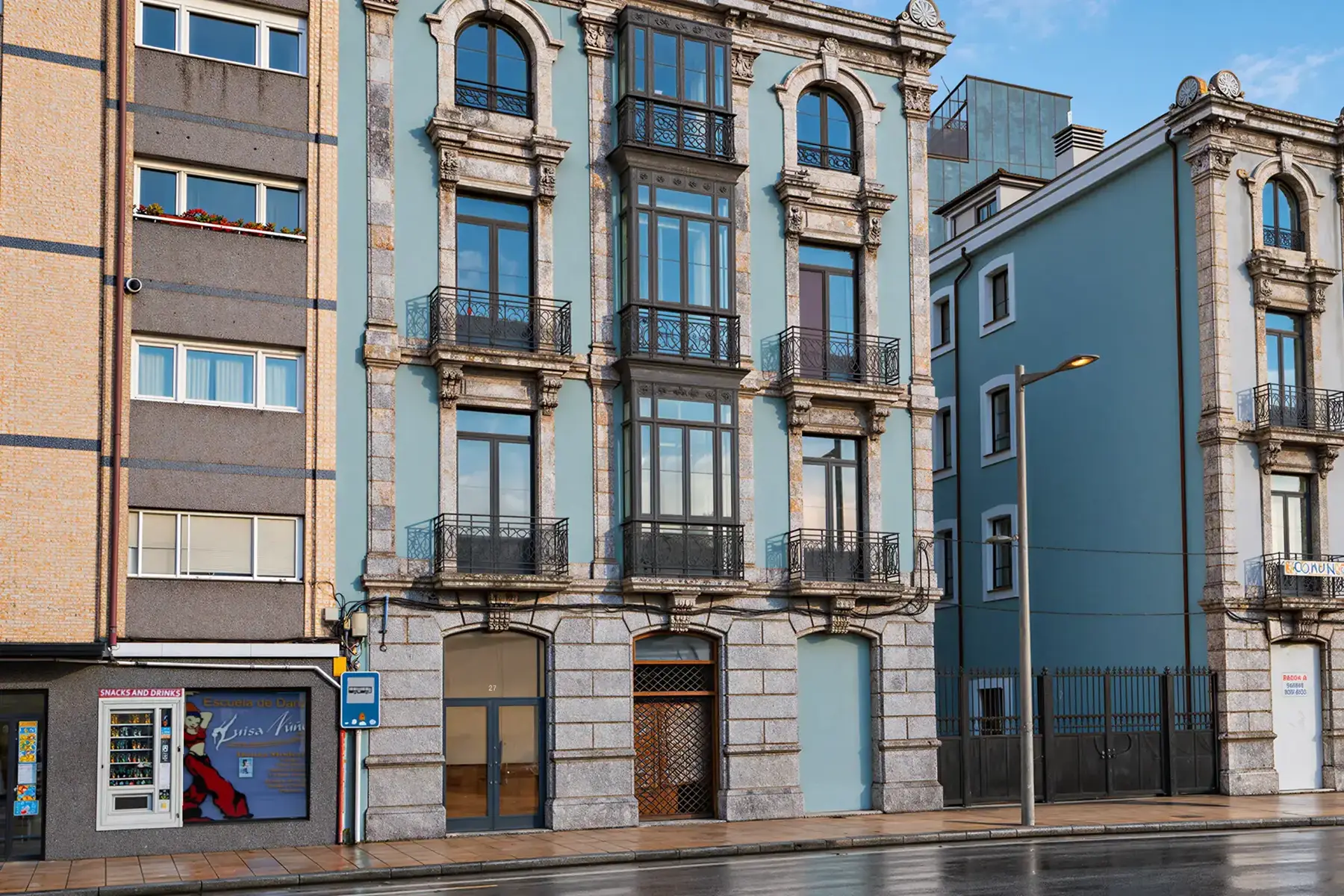 Fachada del edificio con mirador — InsideHome Ciudad de Avilés, apartamentos turísticos en Avilés