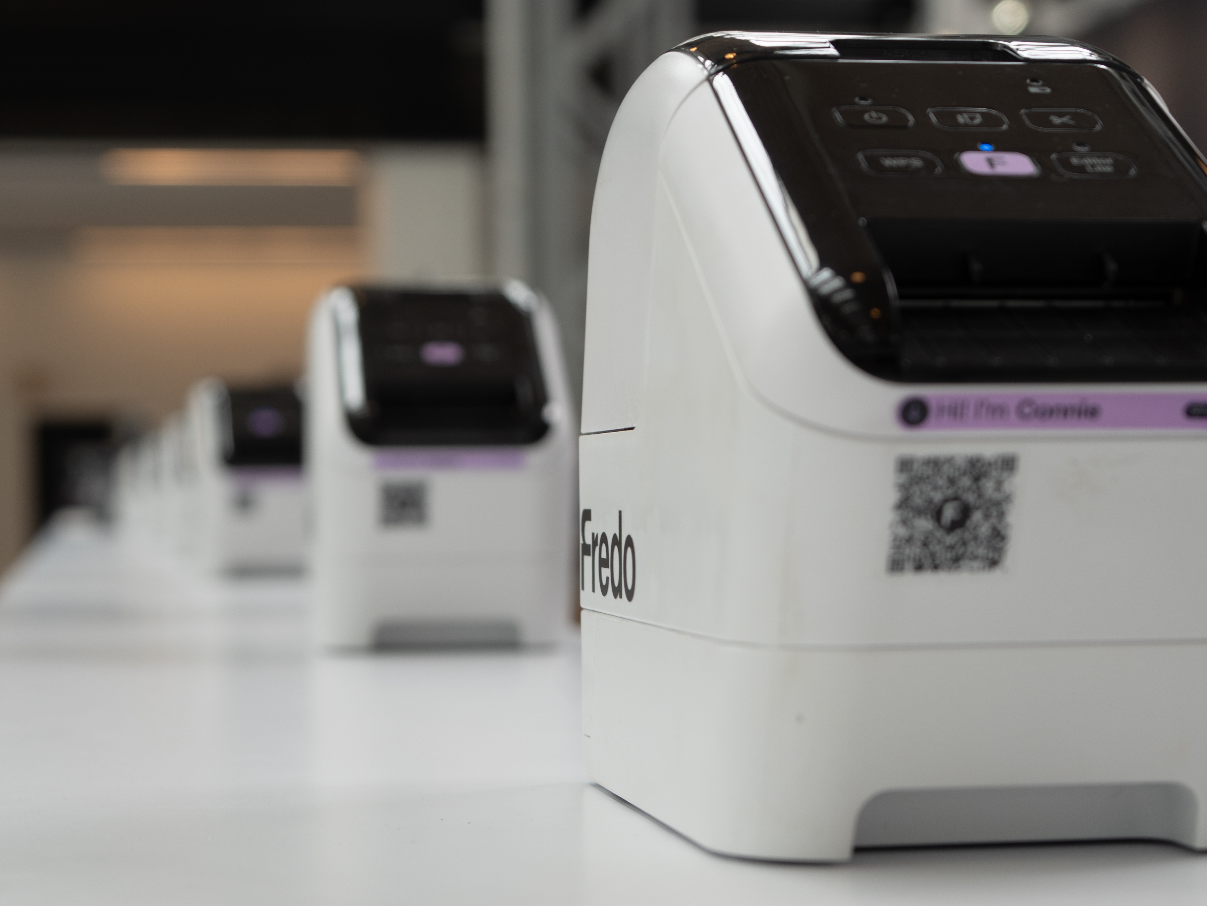Fredo-name-badge-printers-at-checkin