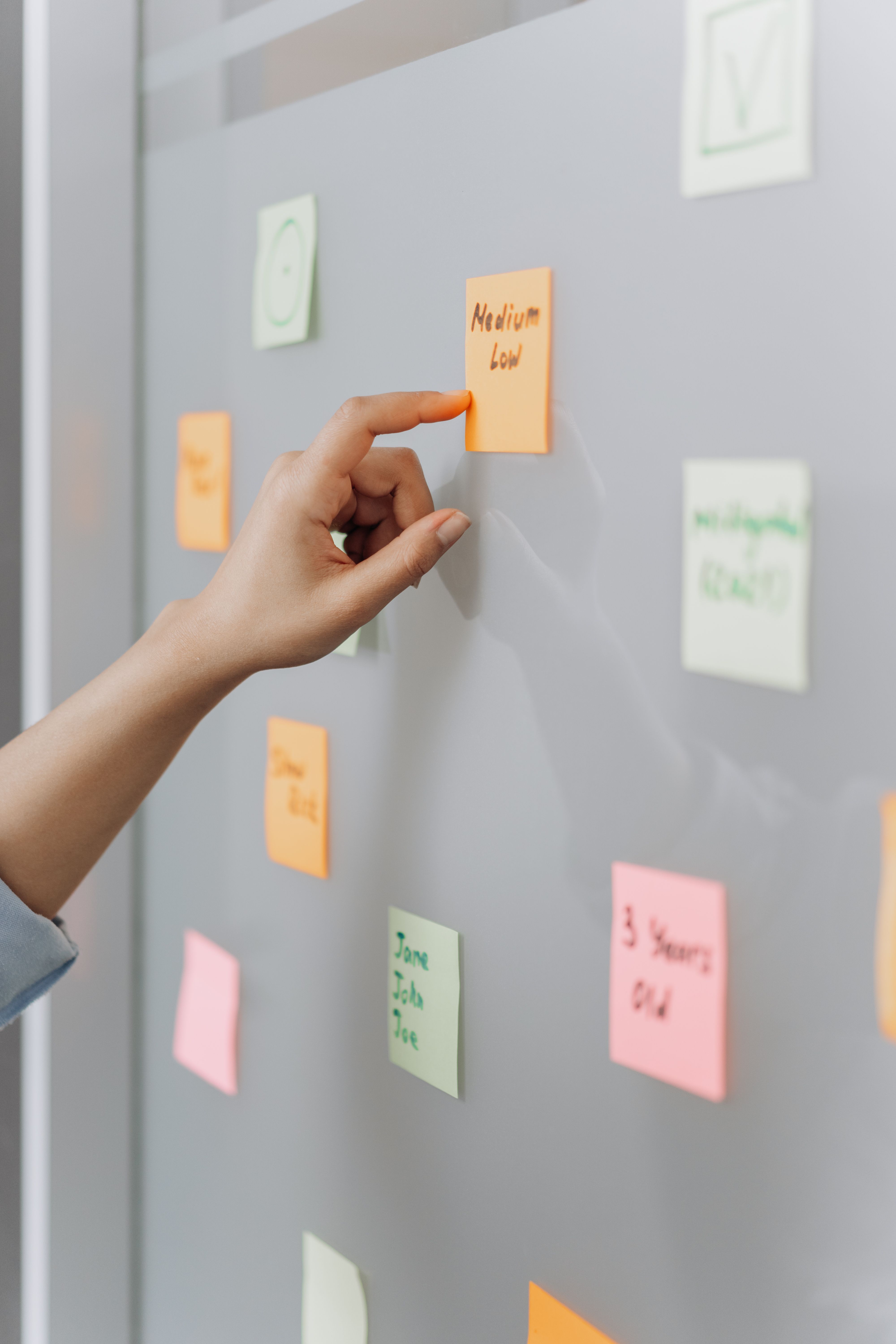 CRM marchand de biens : les fonctionnalités qui comptent vraiment