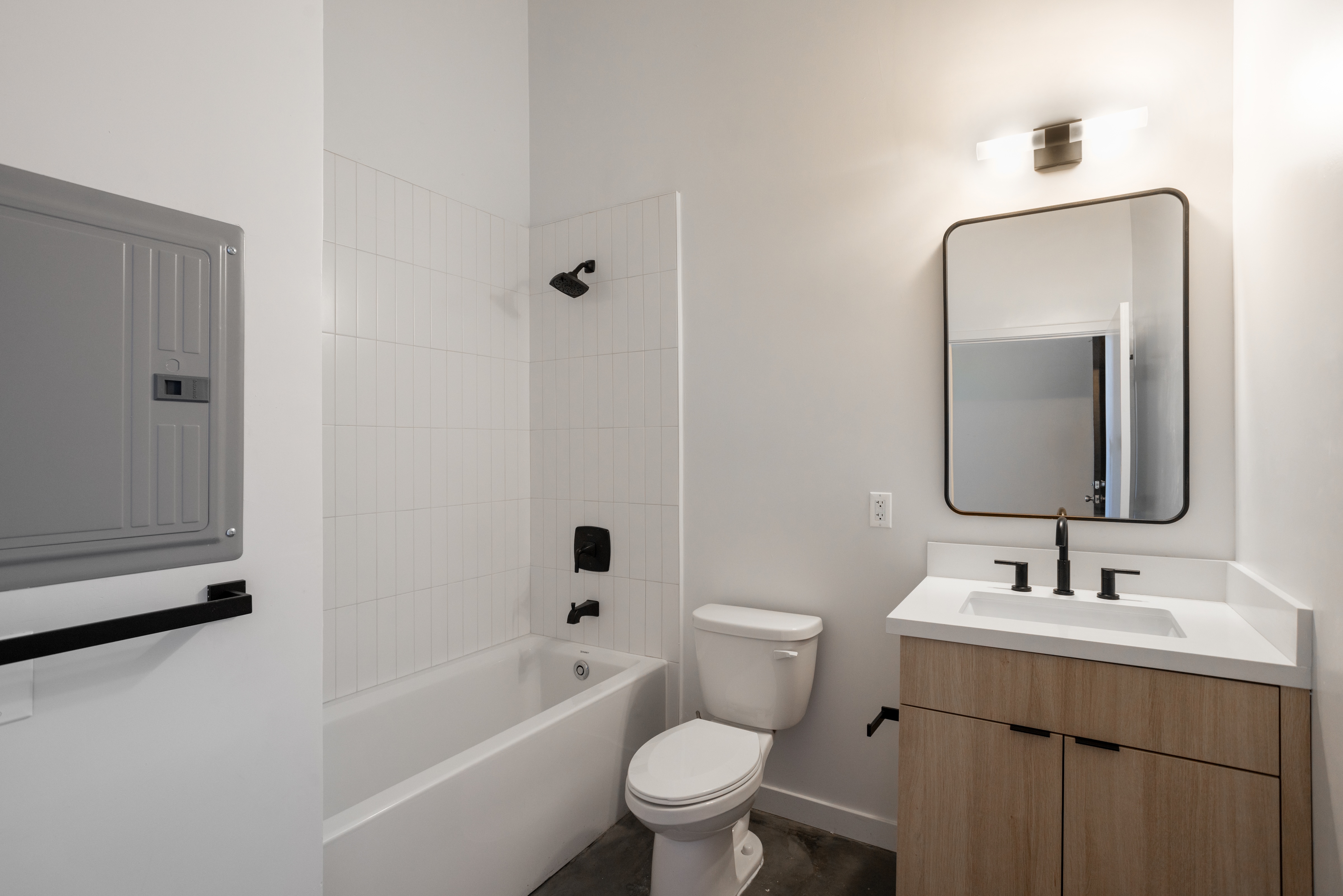 Full bathroom
