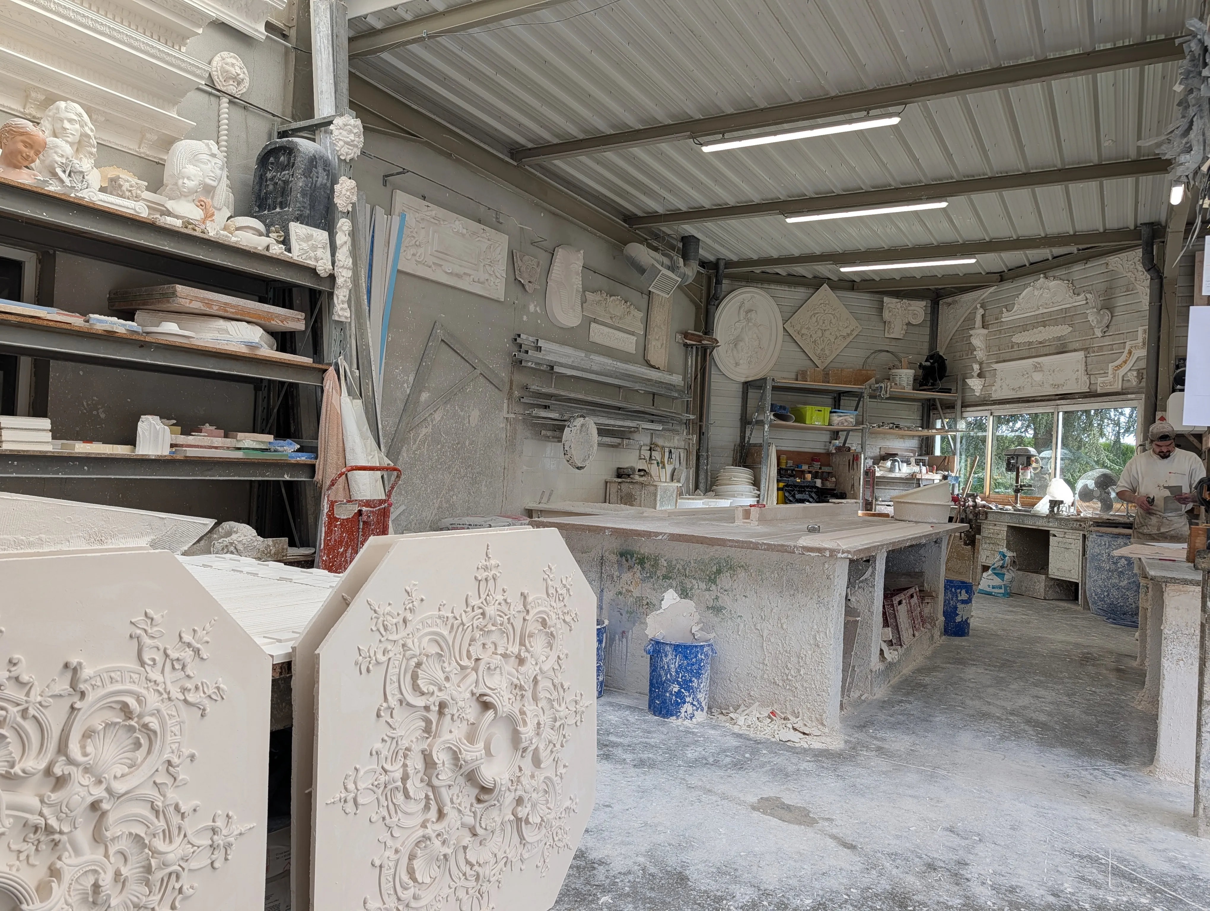 Atelier de staff Staff Baumann à Fénay près de Dijon