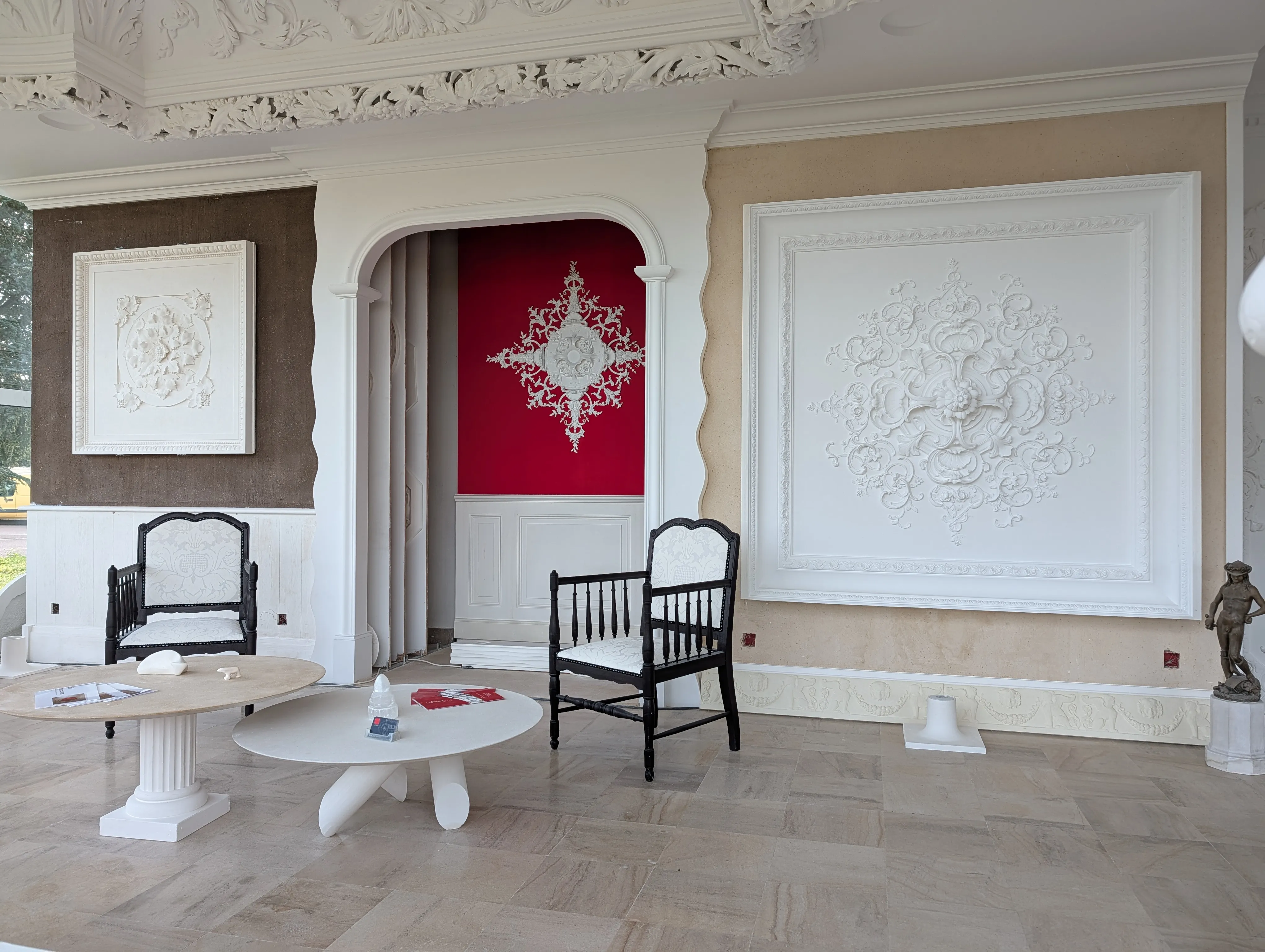 Suite d'exception au raffinement intemporel