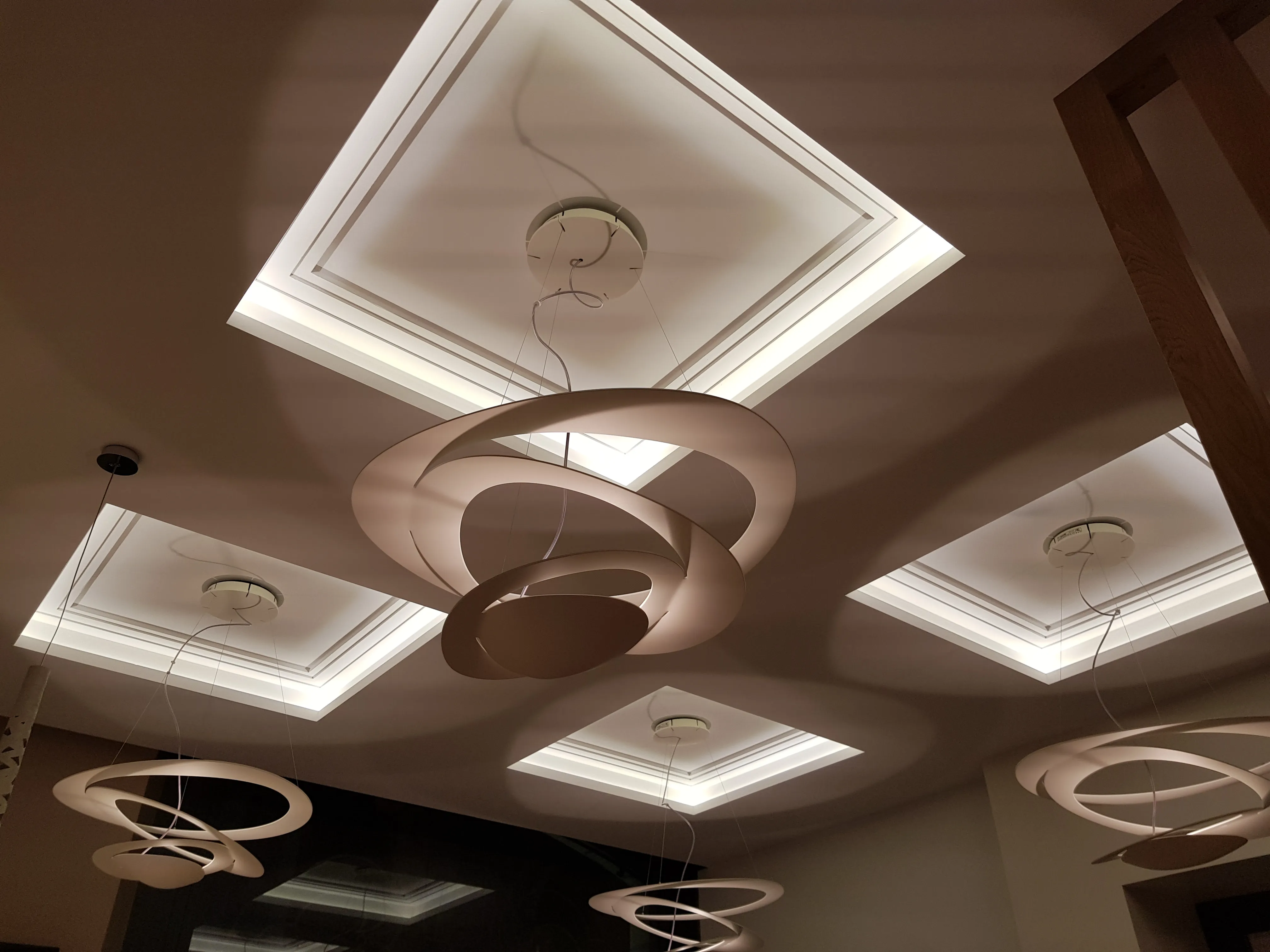 Moulure décorative en plâtre traditionnel