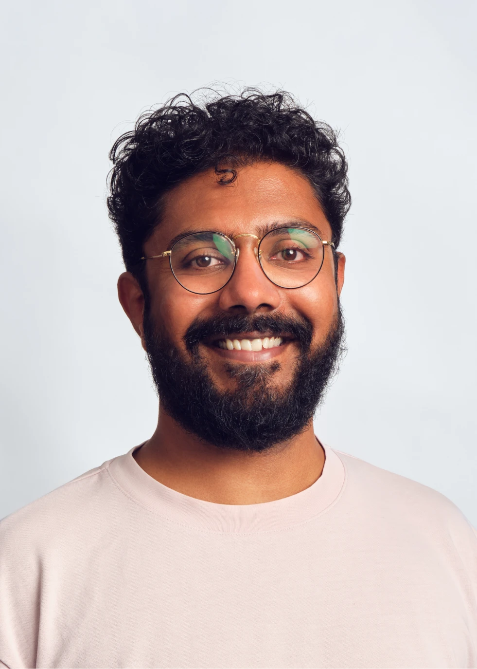 Portrait of Ash Krishna