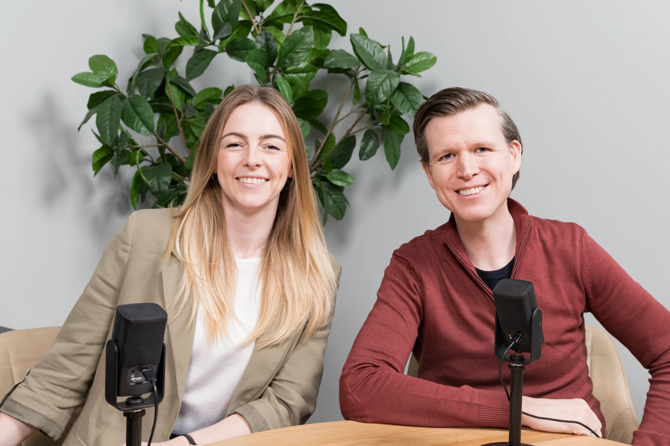 Cover der torq.partners Finance Podcast-Folge „Startup M&A: Valuation, Buyers, and Deal Readiness with Bas Scheele“