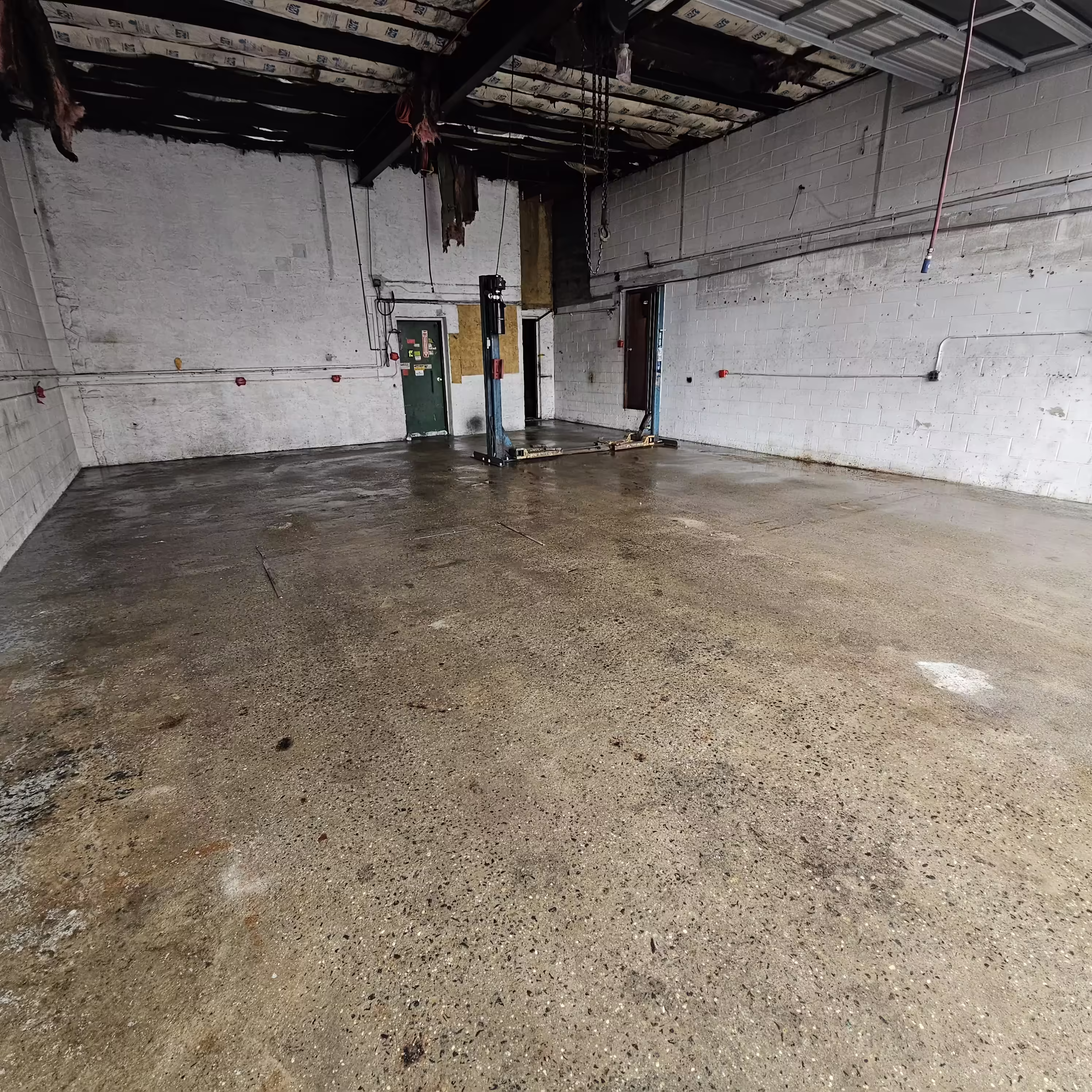 EEC removing oil from a commercial parking lot in NJ