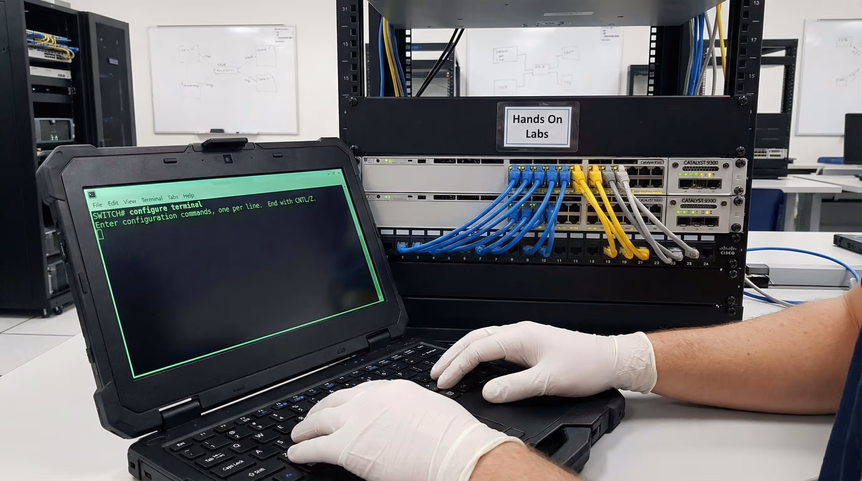 hands-configuring-cisco-switch-in-training-lab