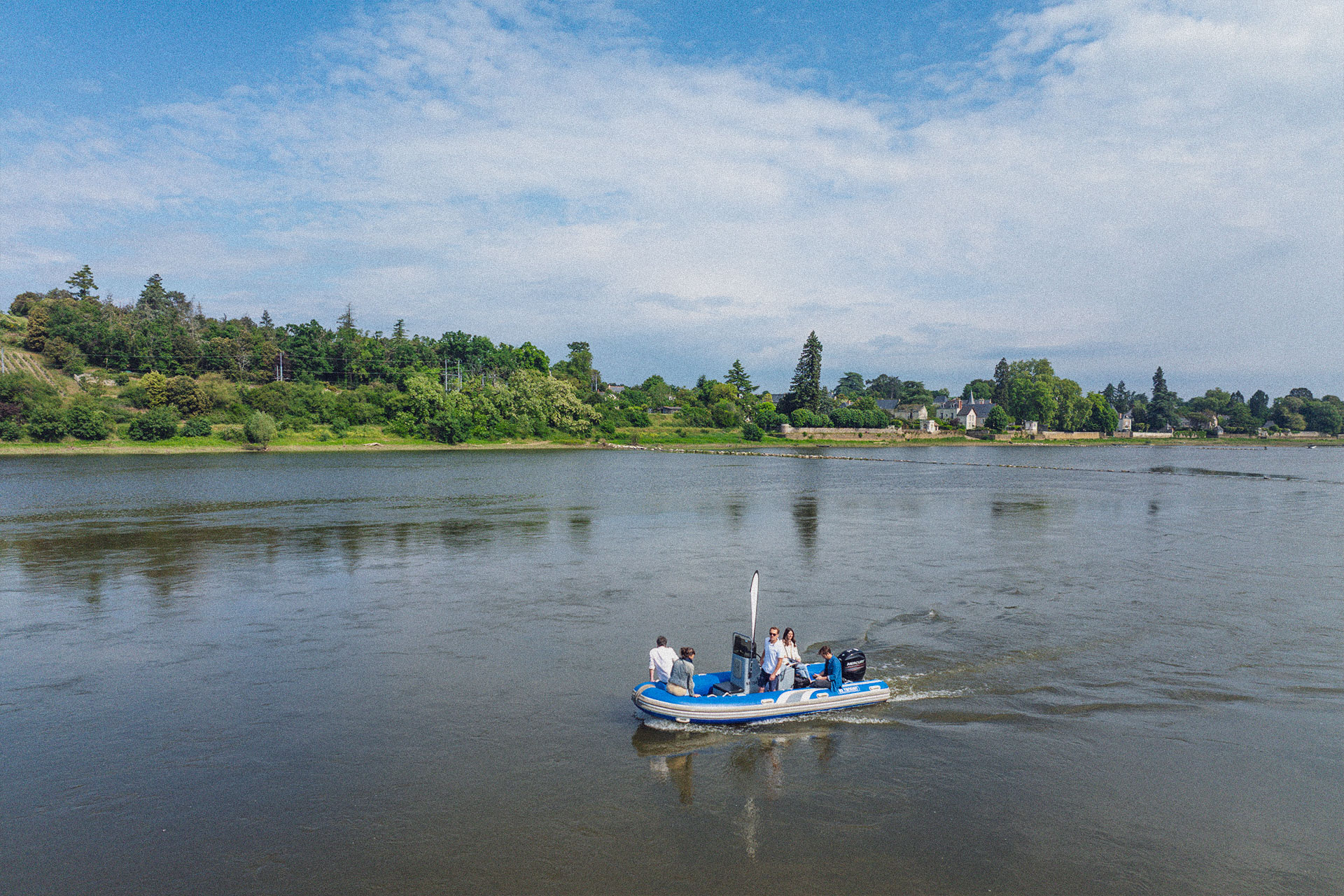 Navigation en bateau sur la Loire près d’Angers