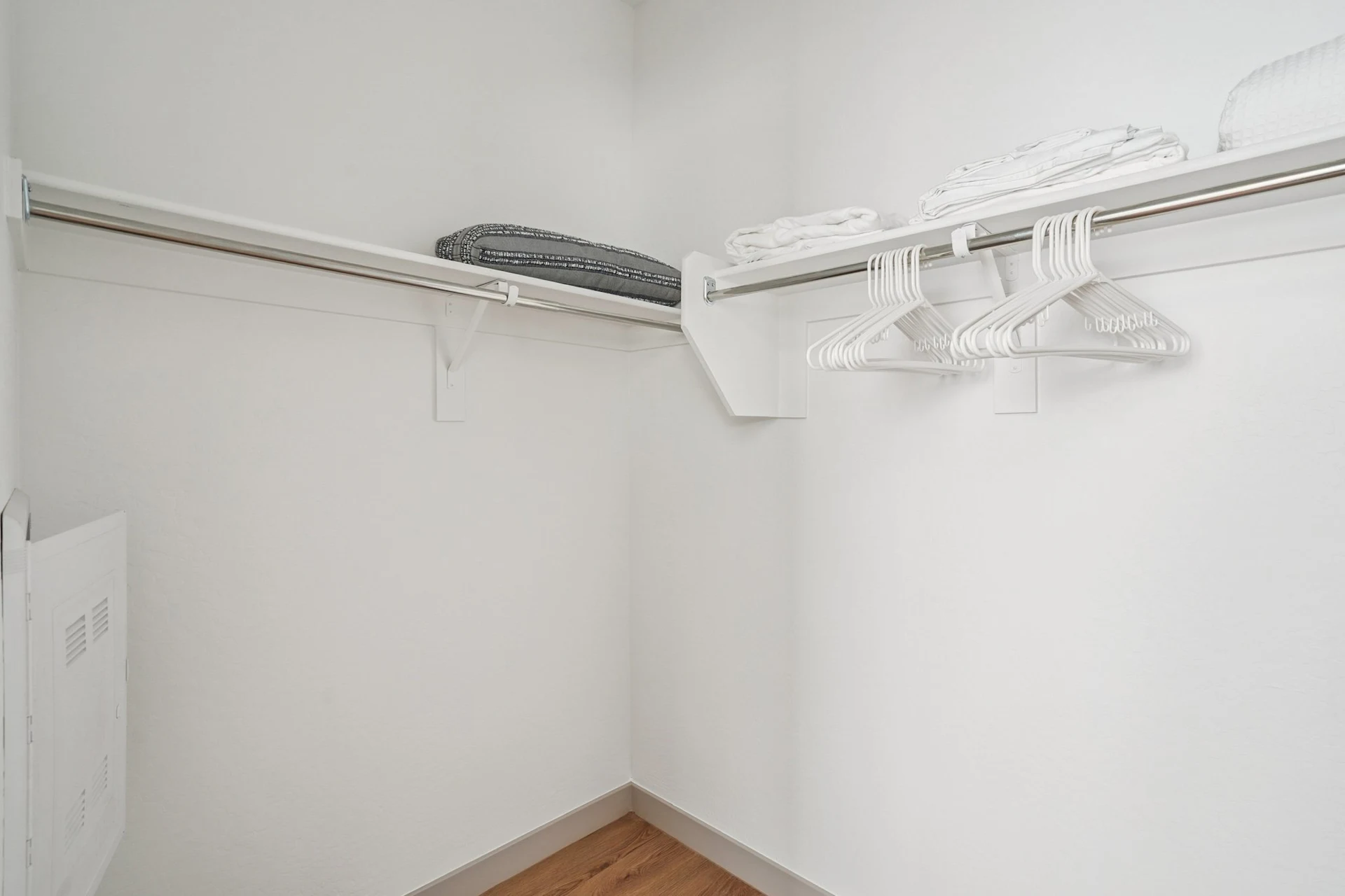 Walk-in closet