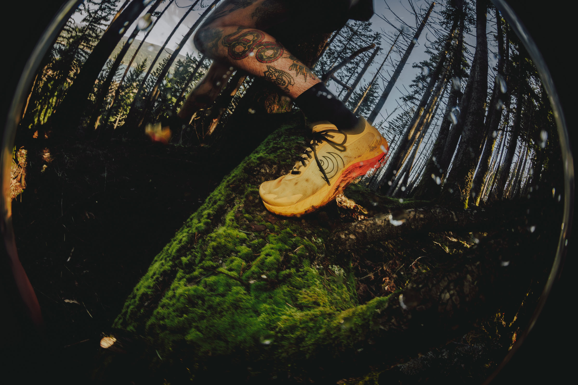 Tantrum Agency campaign photography for Topo Athletic featuring trail running in rugged terrain