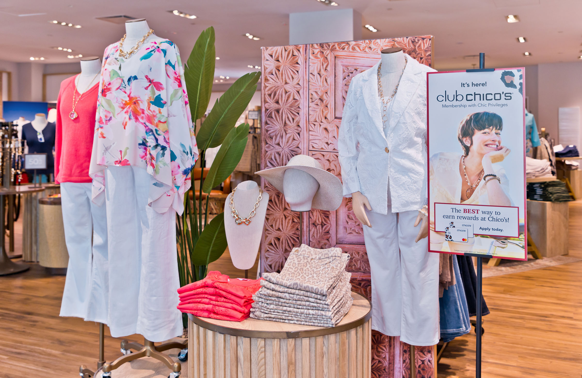 Tantrum Agency Club Chico’s loyalty campaign for Chico’s featuring the program identity in a retail environment