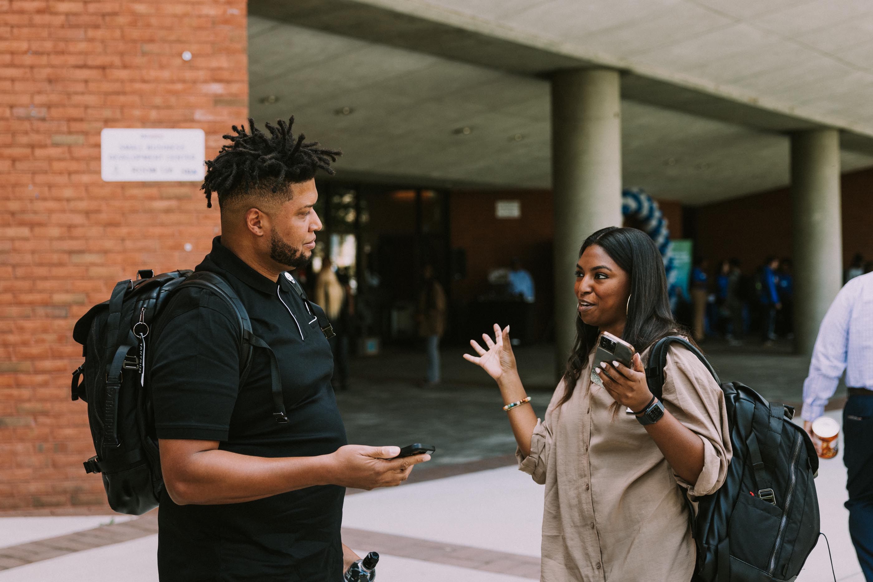 Tantrum Agency founder David Tann and Director of Public Relations Sigele Winbush engage students at Howard University