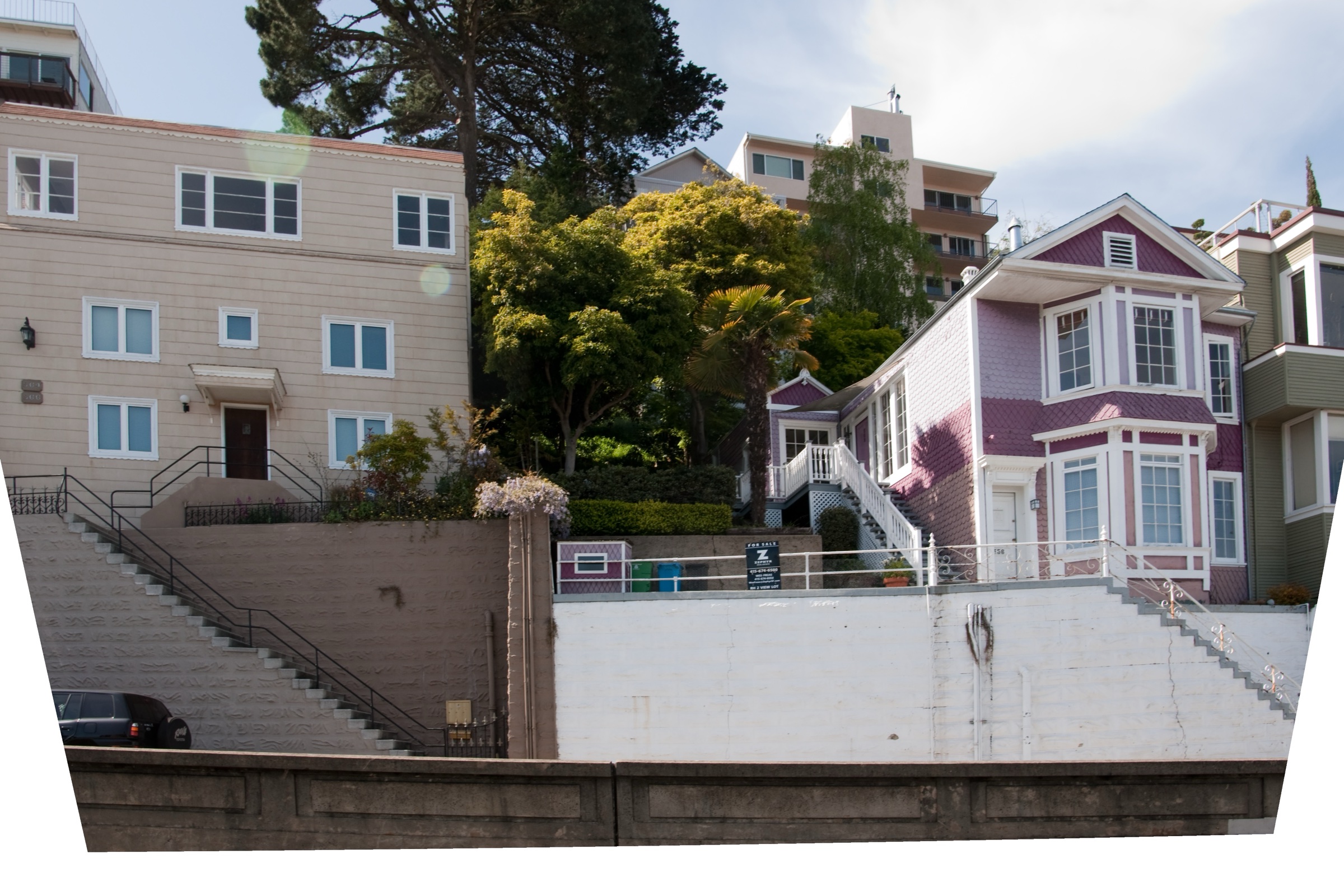 Roosevelt Way — Facade