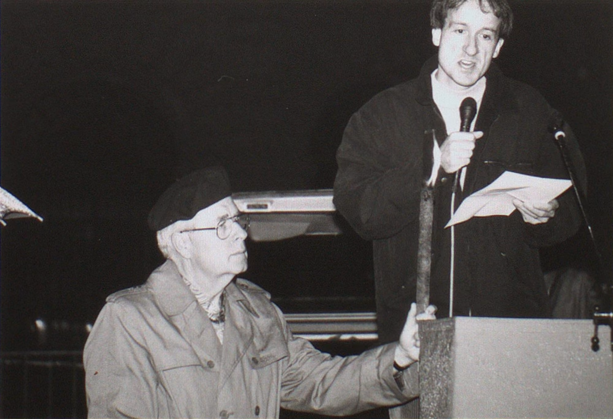 Rede auf dem Bundesplatz, 12. Oktober 1993, Sozialarchiv