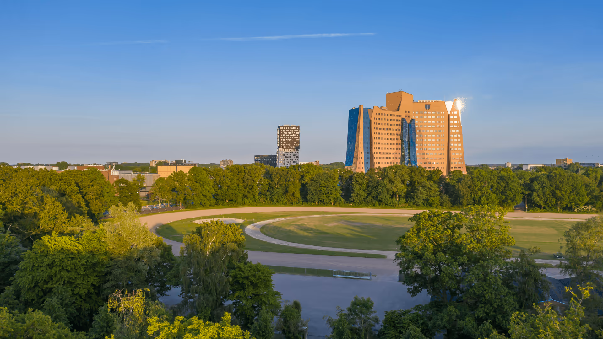 Lucht foto van het Stadspark Groningen