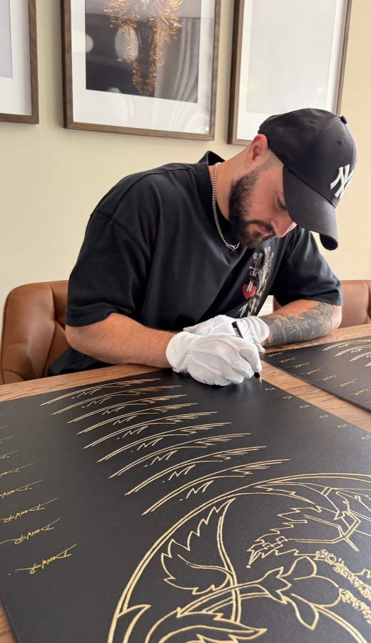 The signed and numbered edge of The Alchemist print