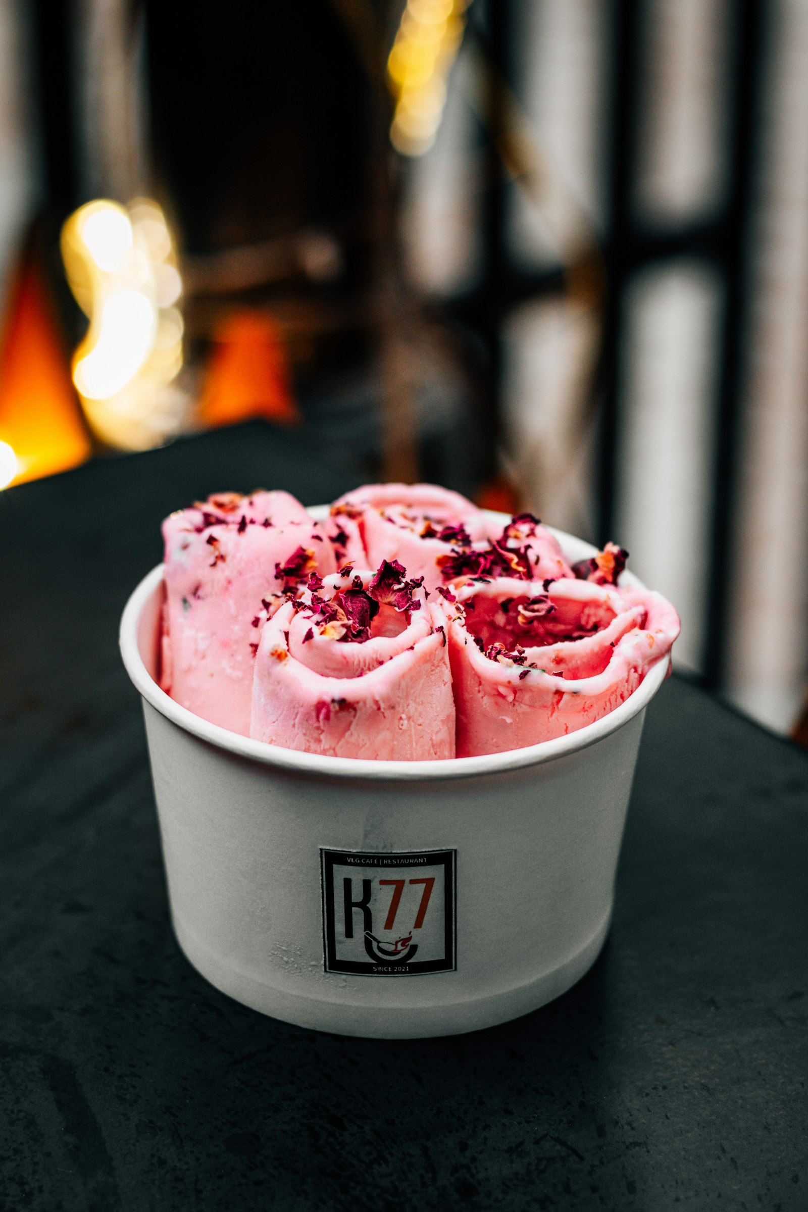 Animation ice rolls
