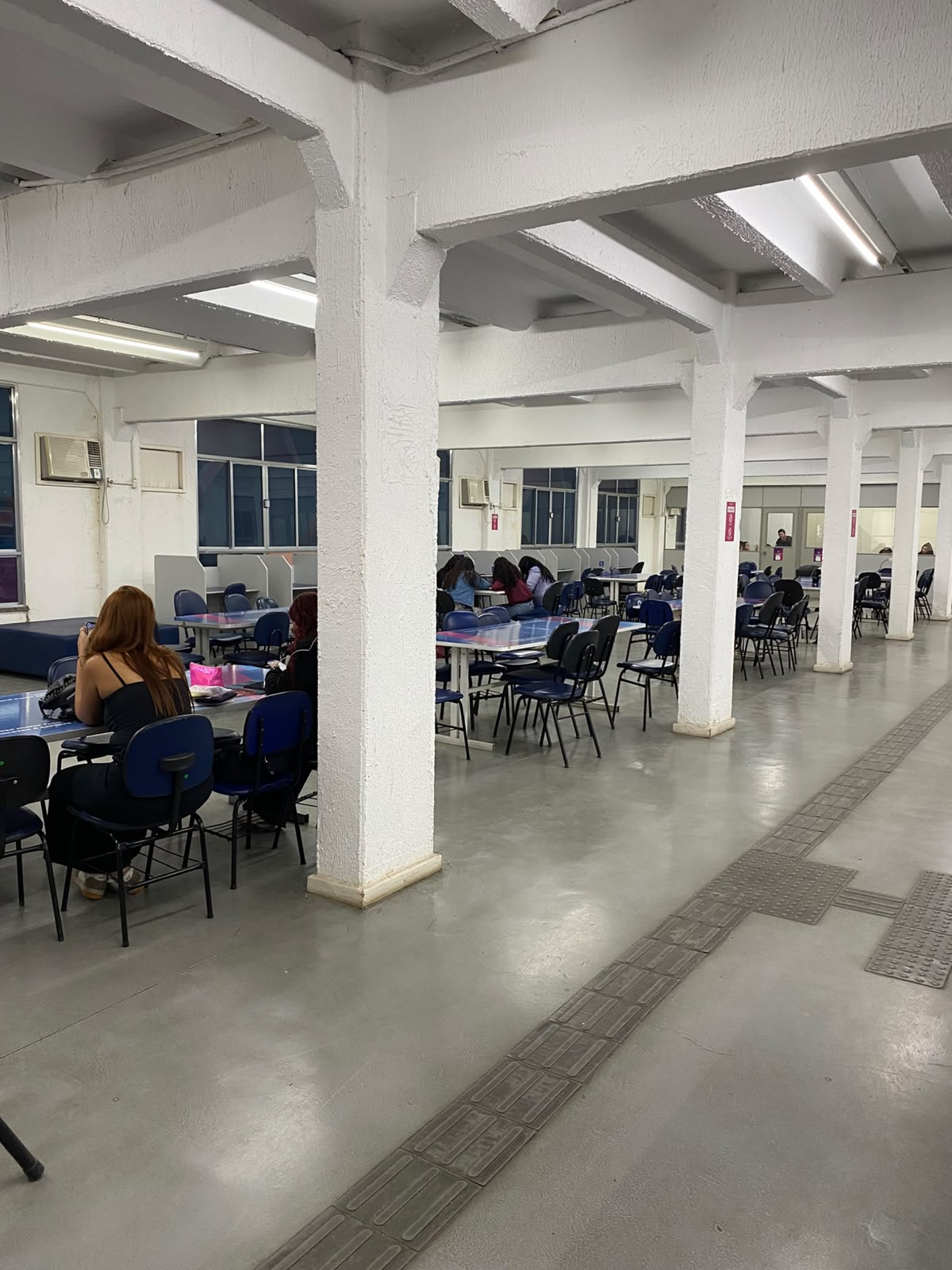 Atendimento Biblioteca