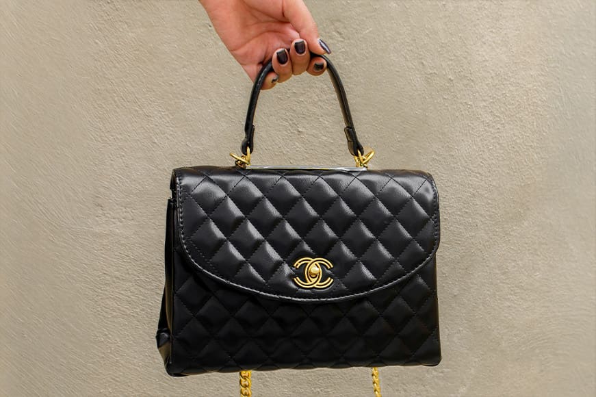 Example of a Fake Chanel Handbag