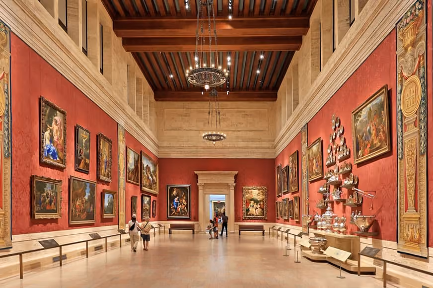 Museum of Fine Arts, Boston, a display of passion assets and collectible objects