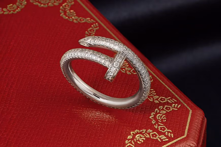 diamond cartier just un clou ring