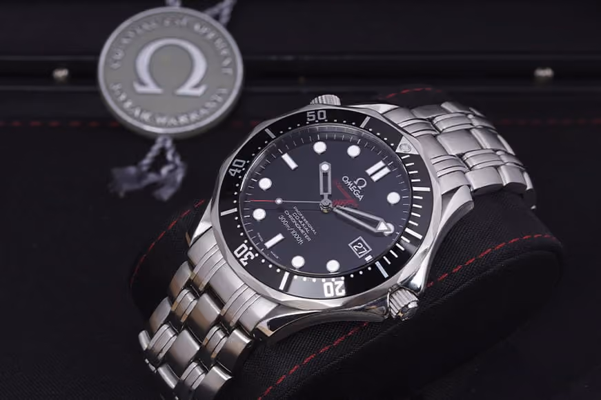 James Bond Omega speedmaster 007